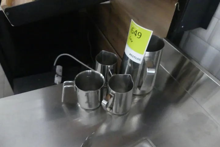 4x Milchkanne